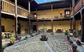 Hotel Castillo de Valdes Salas